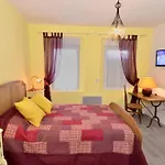 De La Biron Hotel 3*