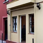 De La Biron